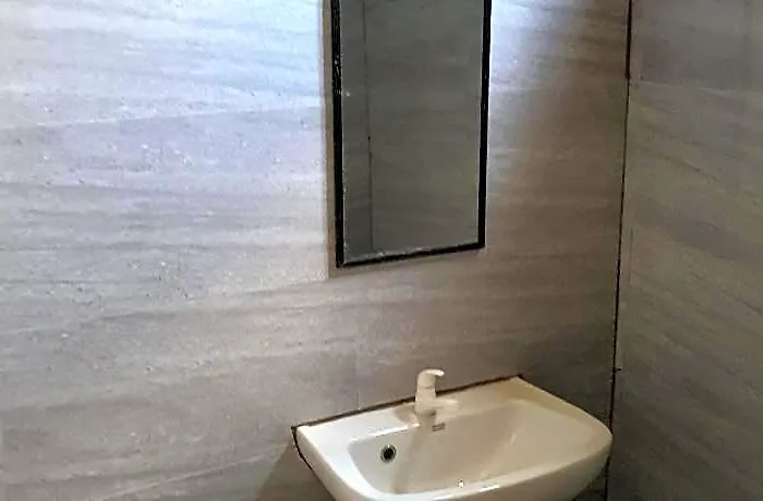 Aosmecpoolcamp Hotell 4*